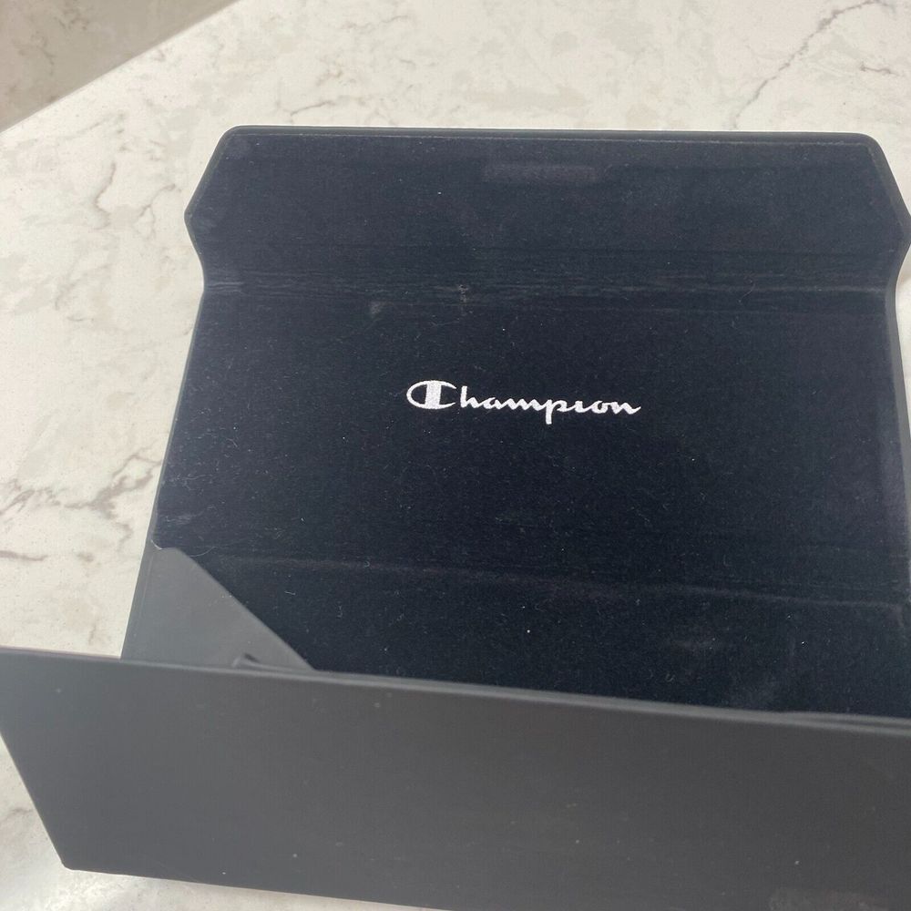 Champion Black Sunglasses Triangular Foldable Har… - image 3